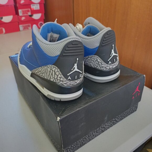 Size 10.5 - Jordan 3 Retro Varsity Royal 2020 OG box excellent condition - Picture 12 of 14